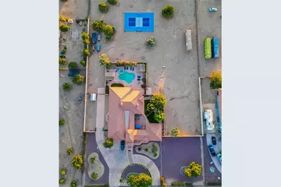 10230 Bellflower Street, Oak Hills, CA 92344 - Photo 9
