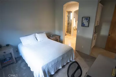 10230 Bellflower Street, Oak Hills, CA 92344 - Photo 51