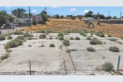 14178 Hesperia Road, Victorville, CA 92395 - Photo 13