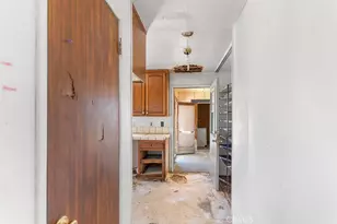 31707 Furst St, Lucerne Valley, CA 92356 - Photo 9