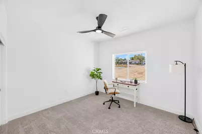 18620 Symeron Road, Apple Valley, CA 92307 - Photo 23