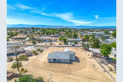 18620 Symeron Road, Apple Valley, CA 92307 - Photo 41