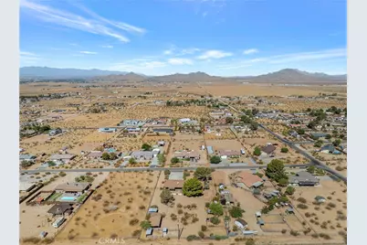 17239 Candlewood, Apple Valley, CA 92307 - Photo 45