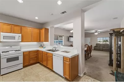 16723 Silica, Victorville, CA 92395 - Photo 9