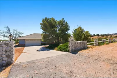 8451 Sky Harbor, Phelan, CA 92371 - Photo 3
