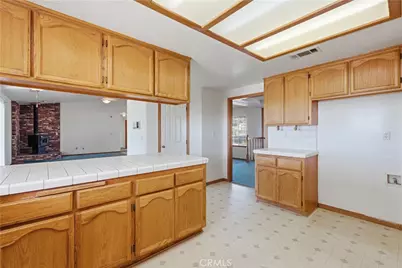 8451 Sky Harbor, Phelan, CA 92371 - Photo 21