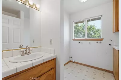 8451 Sky Harbor, Phelan, CA 92371 - Photo 23