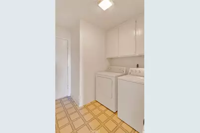 13455 Lakeside Drive, Victorville, CA 92395 - Photo 21