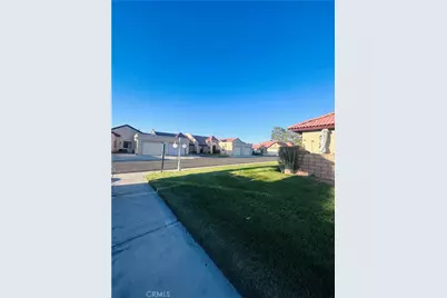 19267 Elm, Apple Valley, CA 92308 - Photo 5