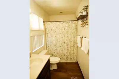 18090 Mariner Drive, Victor Valley, CA 92395 - Photo 11