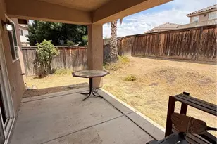 14699 Queen Valley, Victorville, CA 92394 - Photo 17