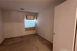 14699 Queen Valley, Victorville, CA 92394 - Photo 11
