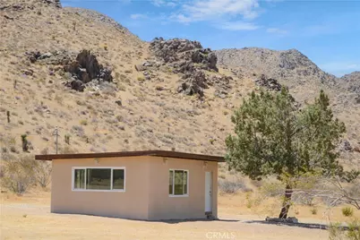 27127 Zuni Road, Apple Valley, CA 92307 - Photo 3