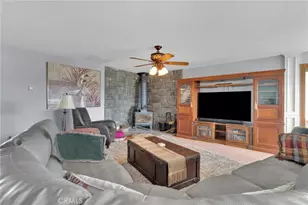 18475 Trout, Victorville, CA 92395 - Photo 21