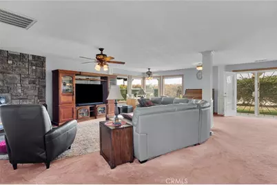 18475 Trout, Victorville, CA 92395 - Photo 19
