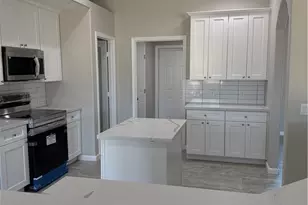 17796 Valencia St, Hesperia, CA 92345 - Photo 11