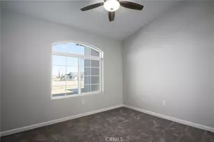 17796 Valencia St, Hesperia, CA 92345 - Photo 27