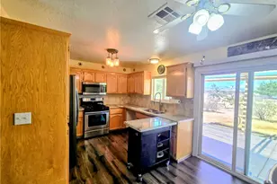 10790 Jamul Rd, Apple Valley, CA 92308 - Photo 9
