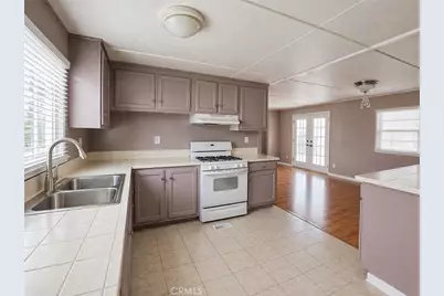 14411 Palmdale Road #6, Victorville, CA 92392 - Photo 13