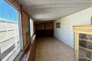 14411 Palmdale Rd, Victorville, CA 92392 - Photo 19
