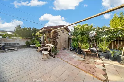21625 Bancroft, California City, CA 93505 - Photo 19
