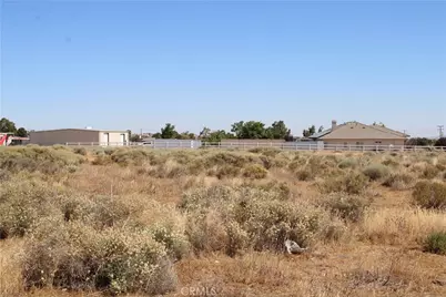 13464 Fir, Oak Hills, CA 92344 - Photo 19