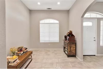 17889 Sycamore, Hesperia, CA 92345 - Photo 9