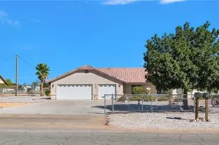14570 Gayhead, Apple Valley, CA 92307 - Photo 3