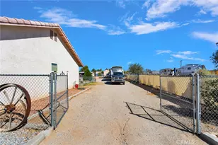 14570 Gayhead, Apple Valley, CA 92307 - Photo 51