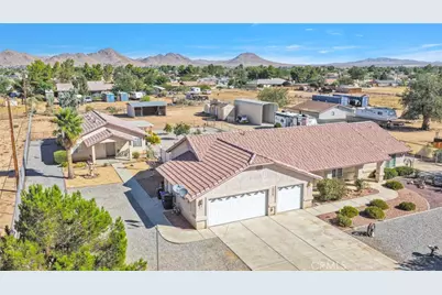 14570 Gayhead, Apple Valley, CA 92307 - Photo 1