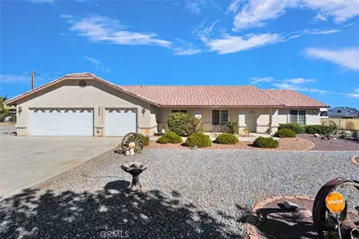 14570 Gayhead, Apple Valley, CA 92307 - Photo 5