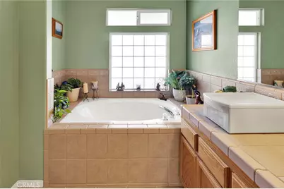 14570 Gayhead, Apple Valley, CA 92307 - Photo 15