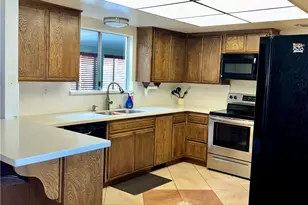 19235 Tonkawan, Apple Valley, CA 92307 - Photo 9