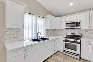 14598 Hidden Canyon Ln, Victorville, CA 92394 - Photo 13