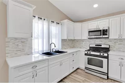14598 Hidden Canyon Lane, Victorville, CA 92394 - Photo 13