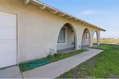 10424 Stage Coach Drive, Adelanto, CA 92301 - Photo 3