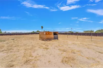 9235 Lindero, Phelan, CA 92392 - Photo 39