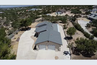 9425 Mountain, Pinon Hills, CA 92372 - Photo 7