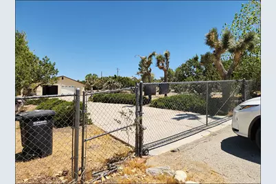 9425 Mountain, Pinon Hills, CA 92372 - Photo 47