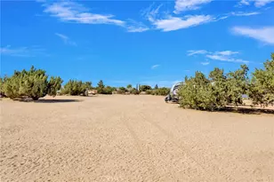 14732 Olive St, Hesperia, CA 92345 - Photo 45