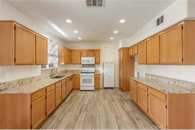 15143 Arcadian, Adelanto, CA 92301 - Photo 45