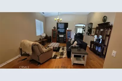 13224 Lone Pine Court, Oak Hills, CA 92344 - Photo 5