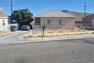 711 W Buena Vista, Barstow, CA 92311 - Photo 1