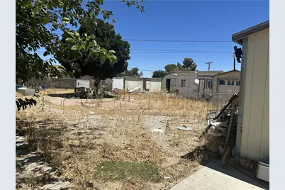 14650 Maricopa Road, Victorville, CA 92392 - Photo 5