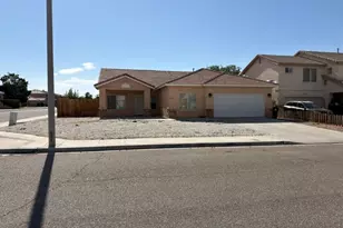13178 Pacific Terrace, Victorville, CA 92392 - Photo 3
