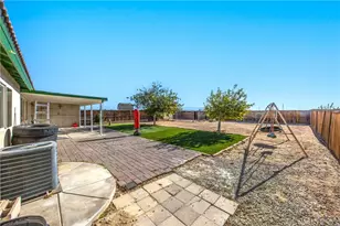 15752 Whitecap Way, Victorville, CA 92394 - Photo 35