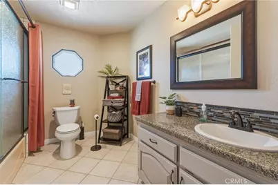 7732 Daisy, Oak Hills, CA 92344 - Photo 41