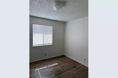 15845 Tokay, Victorville, CA 92395 - Photo 11