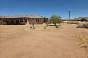 16118 Ocotilla Rd, Apple Valley, CA 92307 - Photo 3