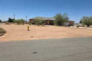 16118 Ocotilla Rd, Apple Valley, CA 92307 - Photo 5